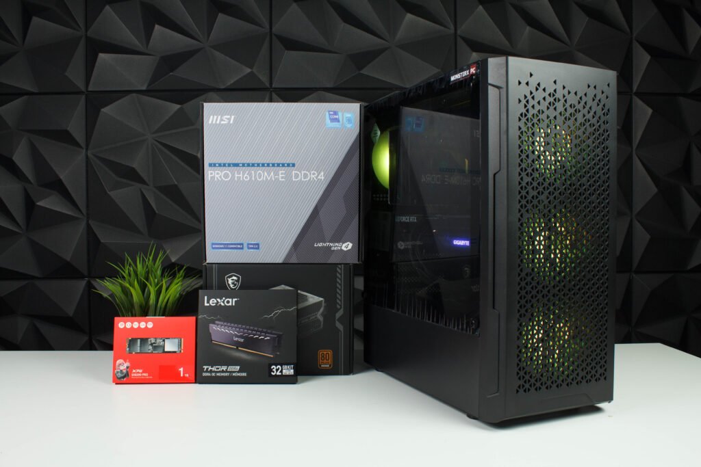 Monster X738B