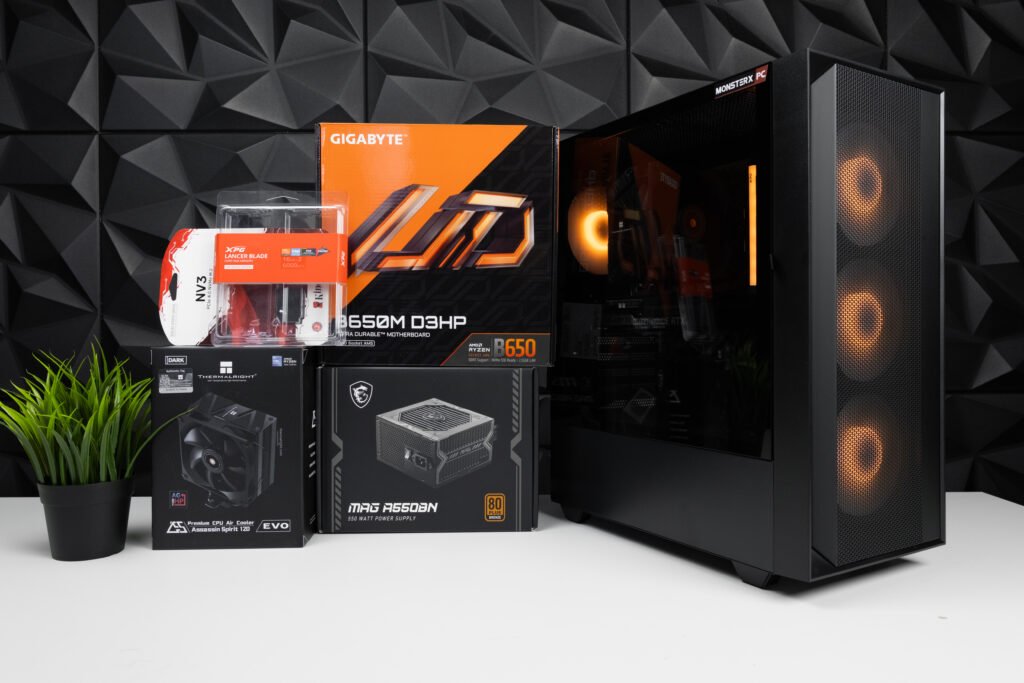 Monster GX136B